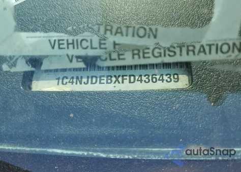 2015 Jeep Compass Latitude z USA, uszkodzony, nr VIN 1C4NJDEBXFD436439